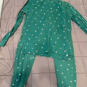 Wondershop Green Pajama Set
